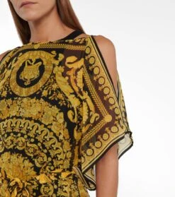 Versace Kaftan Aus Seide Mit Print -Odabashsa Geschaft P00574083 d1