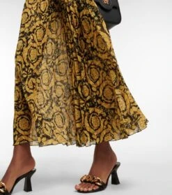 Versace Hose Barocco Mit Weitem Bein -Odabashsa Geschaft P00698987 d2