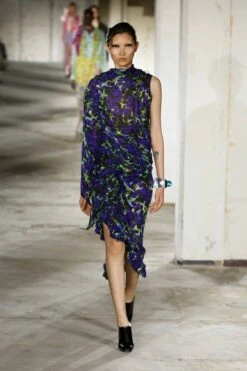 Dries Van Noten Bedruckter Midirock Aus Satin -Odabashsa Geschaft P00768131 rw